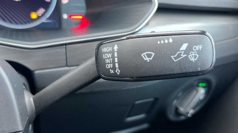 Skoda Superb 2.0 TDI CR SE L 5dr DSG Diesel Hatchback